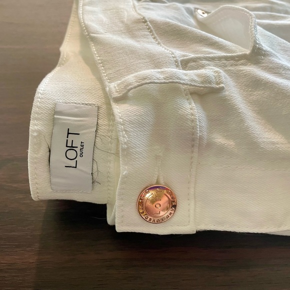 Anne Taylor The Loft White Flare Denim - Picture 4 of 6